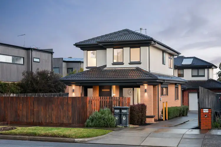 Main view of Homely townhouse listing, 1/472 Highbury Road, Mount Waverley VIC 3149