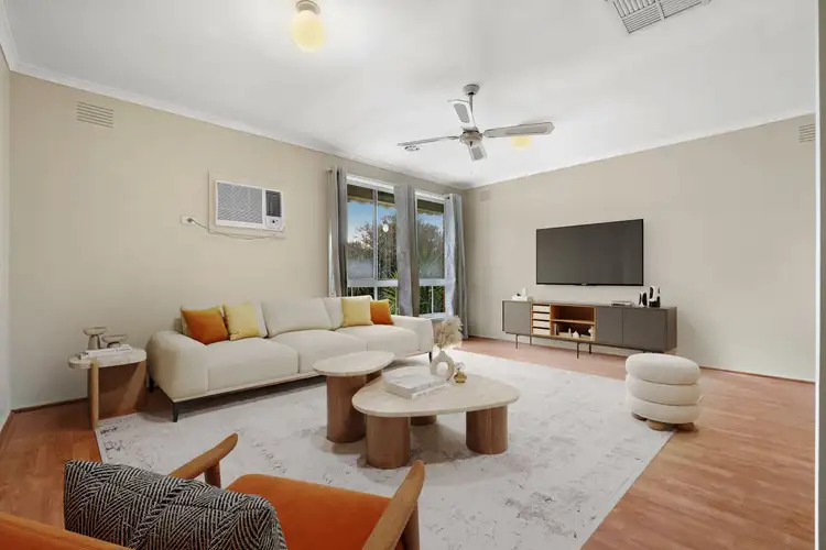 Second view of Homely house listing, 11 Bottlebrush Drive, Hoppers Crossing VIC 3029