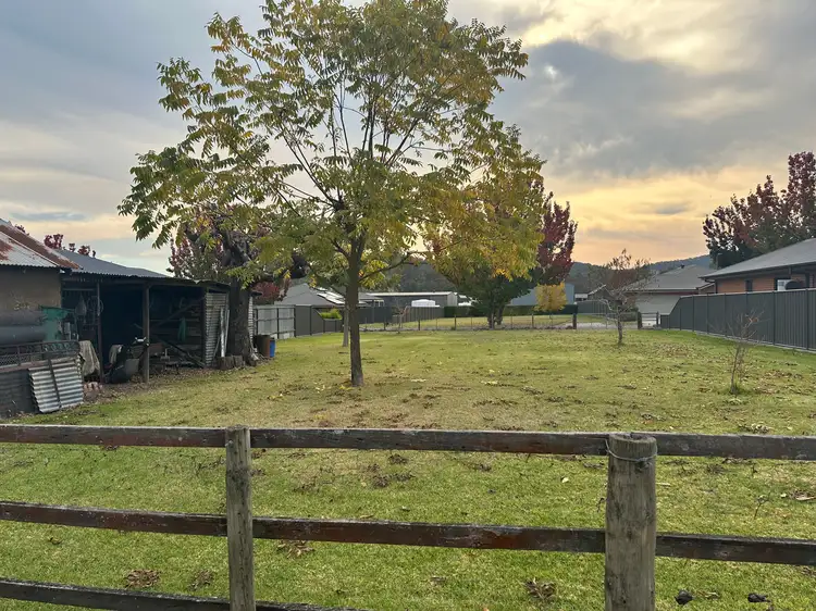 18 Toner Avenue, Myrtleford VIC 3737