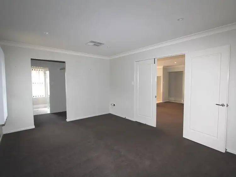 Fifth view of Homely house listing, 30 Mayfair Drive, Emerald QLD 4720