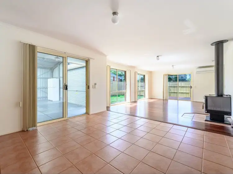 Fifth view of Homely house listing, 18 Lindsey Close, Inverloch VIC 3996