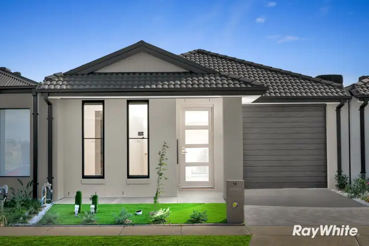 13 Greenwood Road, Donnybrook VIC 3064
