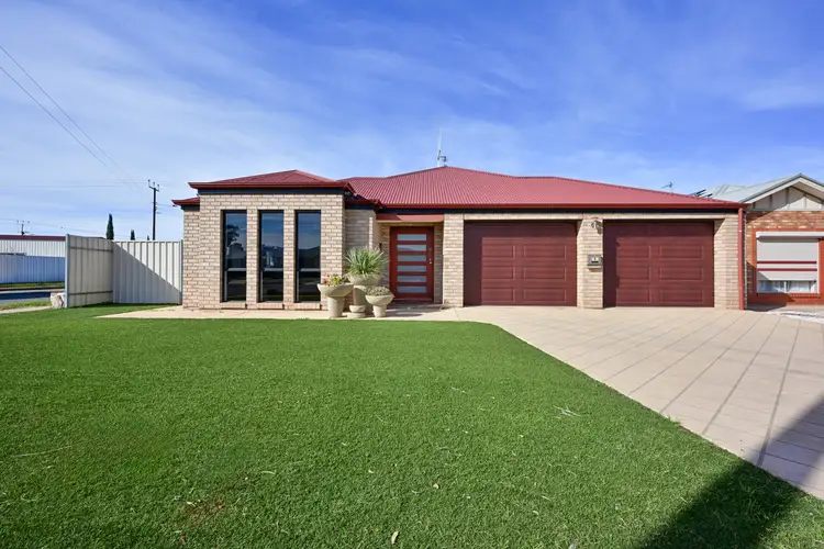 6 Henderson Street, Whyalla Norrie SA 5608