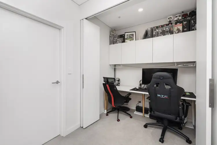 Sixth view of Homely apartment listing, 405/2 Discovery Point Place, Wolli Creek NSW 2205