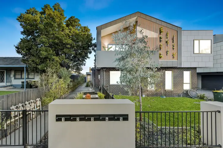 Main view of Homely townhouse listing, 2/1434 North Road, Clayton VIC 3168