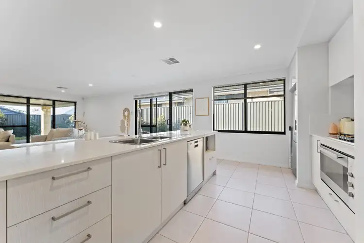 Fifth view of Homely house listing, 22 Amalfi Chase, Baldivis WA 6171