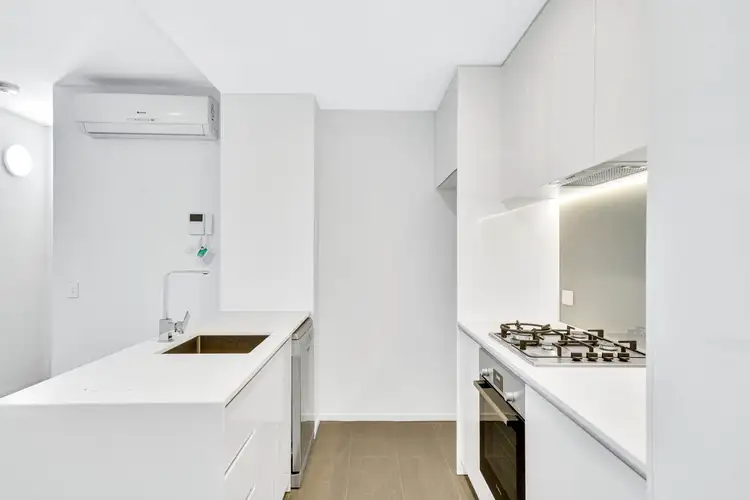1 Hallenstein Street