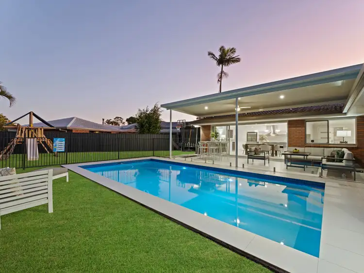 16 Petrina Street, Eight Mile Plains QLD 4113