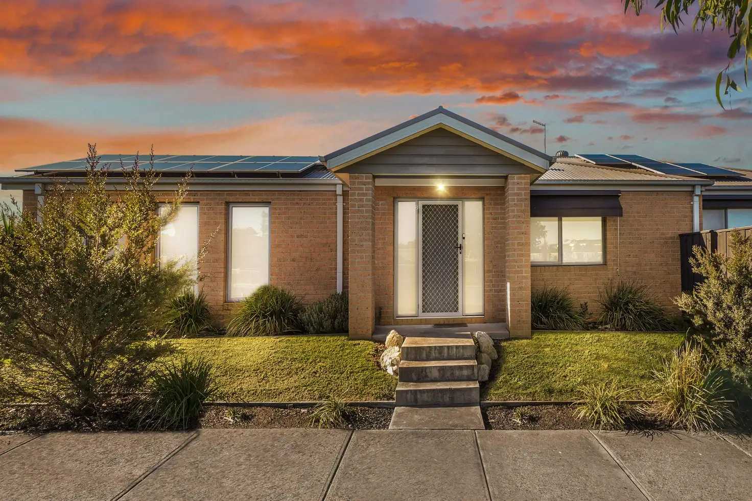 Main view of Homely house listing, 2 Pinot Way, Pakenham VIC 3810