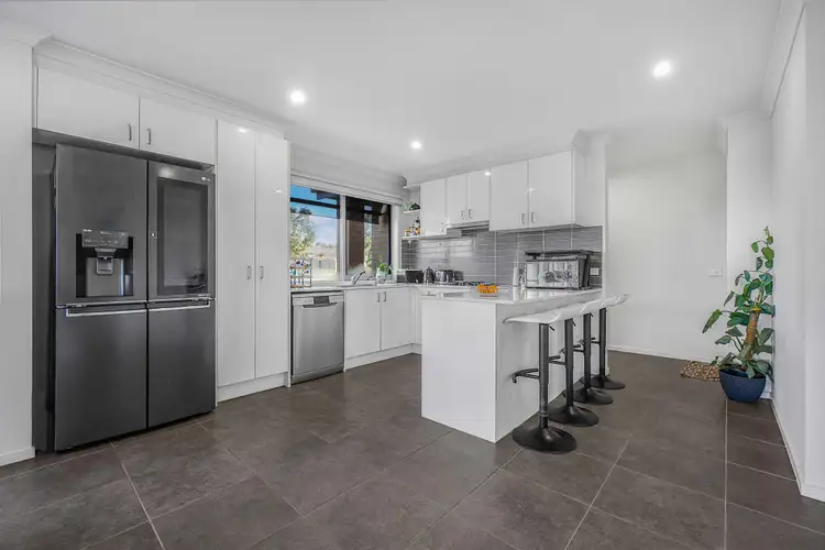 Second view of Homely house listing, 2 Pinot Way, Pakenham VIC 3810