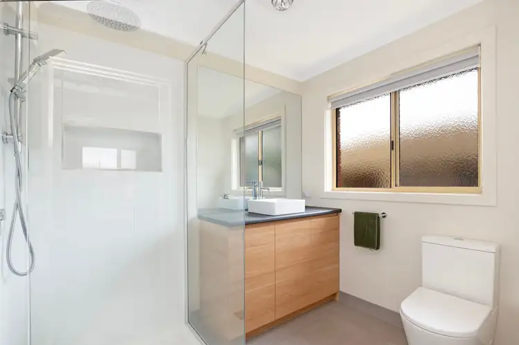 Sixth view of Homely house listing, 9 Baeckea Close, Warrnambool VIC 3280