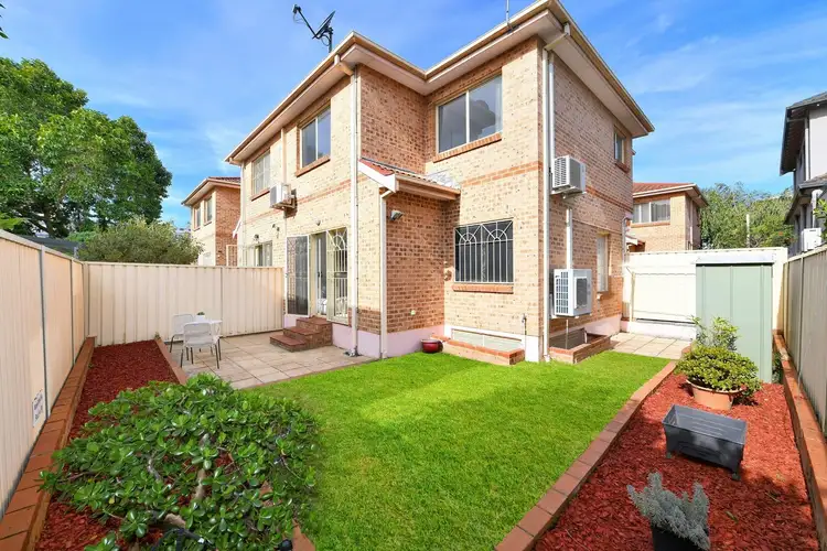 Main view of Homely townhouse listing, 4/76-78 Boyce Road, Maroubra NSW 2035