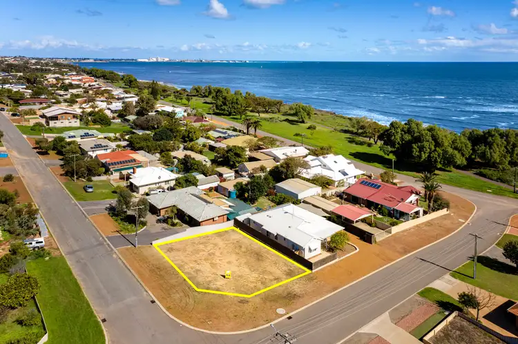 6 Fuller Street, Bluff Point WA 6530