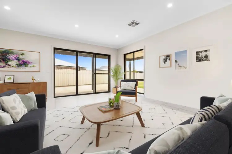 Fifth view of Homely house listing, 14 Kedmenec Drive, Mildura VIC 3500
