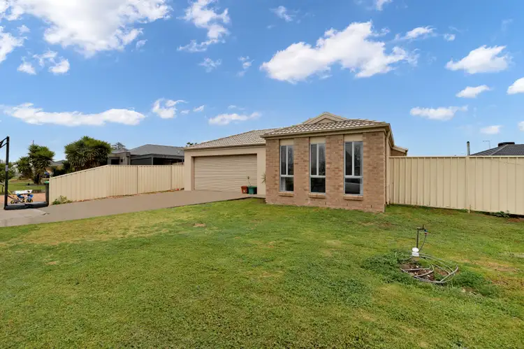 Second view of Homely house listing, 9 Chardonnay Drive, Mildura VIC 3500