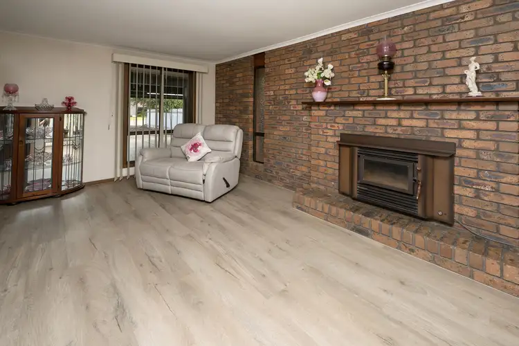 Fifth view of Homely house listing, 5 Wilkins Grove, Swan Hill VIC 3585