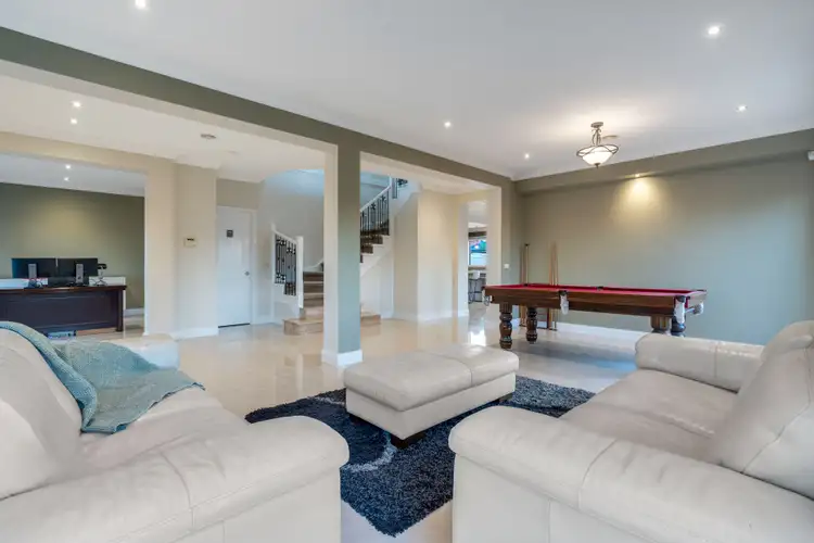 Fifth view of Homely house listing, 19 Tuscorora Green, Craigieburn VIC 3064