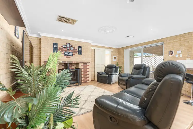 Seventh view of Homely house listing, 2 Ridgeway Close, Moresby WA 6530