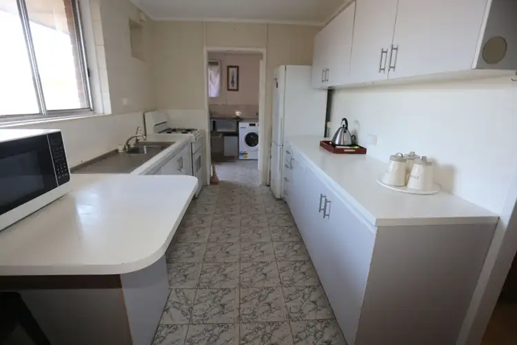 Fifth view of Homely house listing, 1 Canteen Court, Kambalda East WA 6442