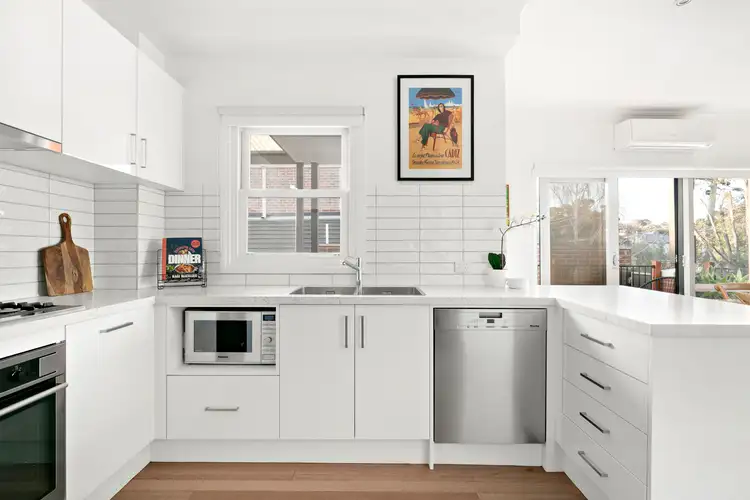 Sixth view of Homely townhouse listing, 1/19 Hopetoun Avenue, Brunswick West VIC 3055