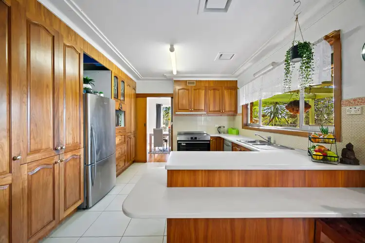 Fourth view of Homely house listing, 8 Taber Place, Bradbury NSW 2560