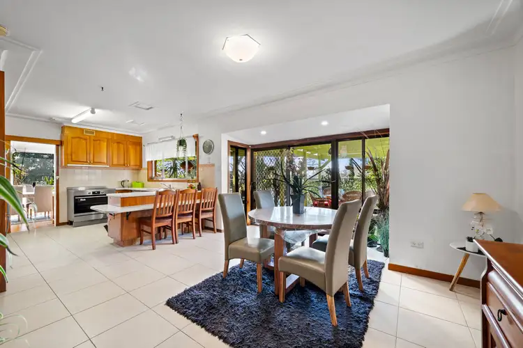 Fifth view of Homely house listing, 8 Taber Place, Bradbury NSW 2560
