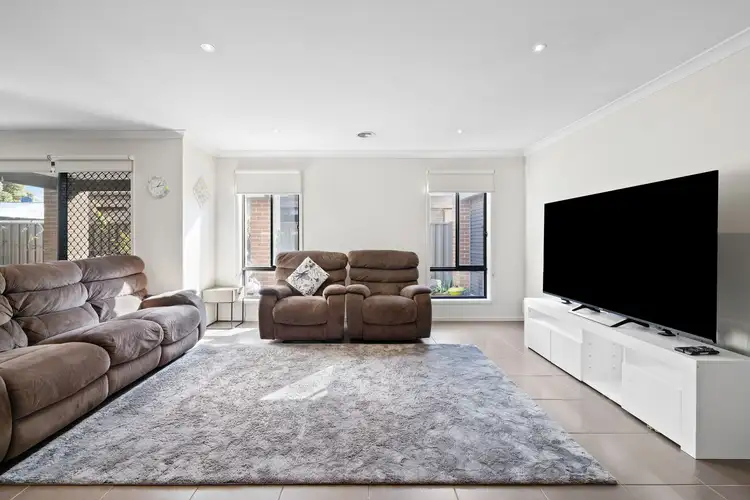 Sixth view of Homely house listing, 3 Bindarri Road, Manor Lakes VIC 3024