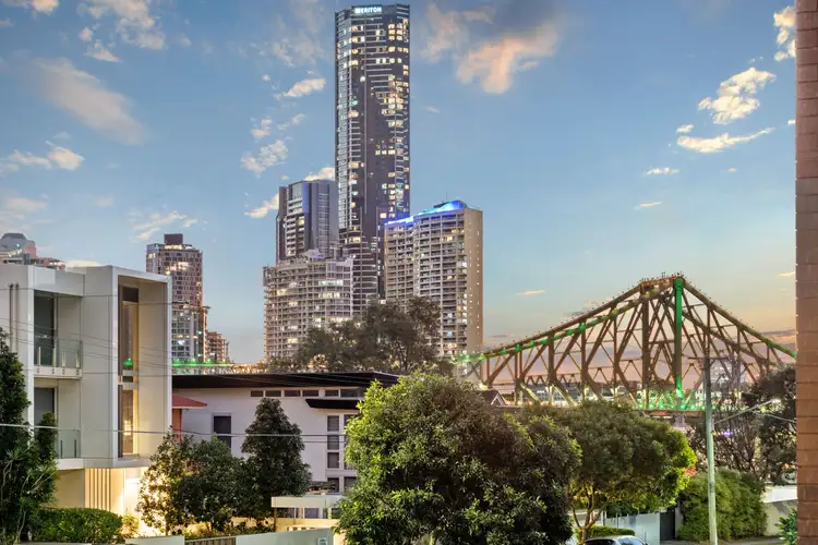 Main view of Homely apartment listing, 2/24 Moray Street, New Farm QLD 4005