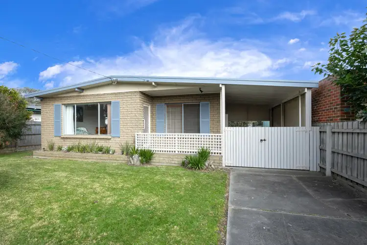 8 Ronlyn Street, Capel Sound VIC 3940