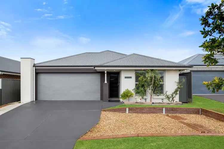 11 Challenger Street, Gregory Hills NSW 2557