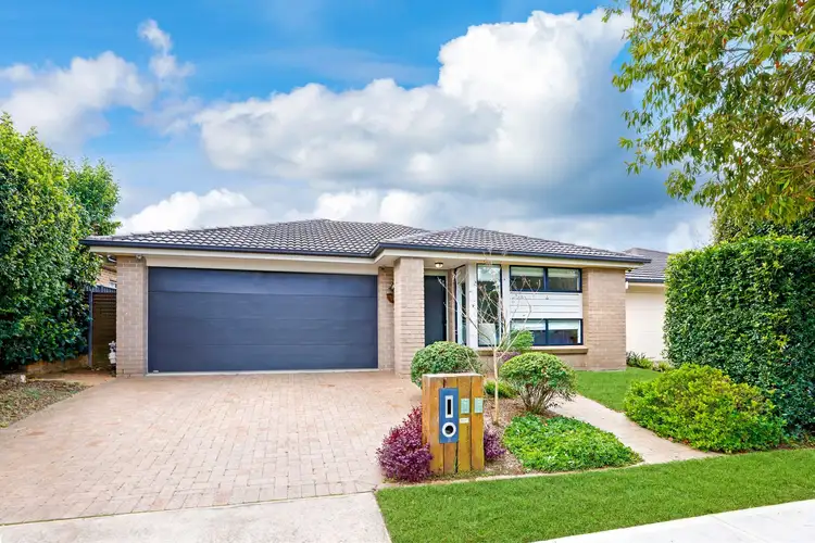 15 Sturt Street