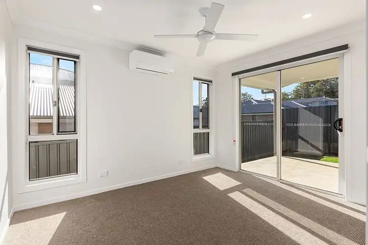 Sixth view of Homely house listing, 2/25 Pioneer Drive, Morisset NSW 2264