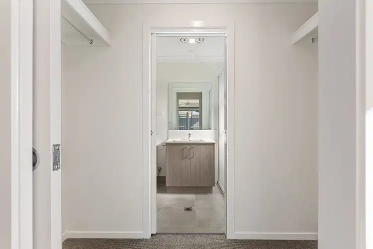 Seventh view of Homely house listing, 2/25 Pioneer Drive, Morisset NSW 2264