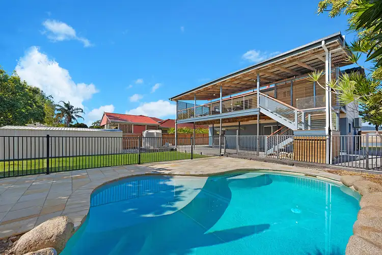 17 Thornburgh Street, Oxley QLD 4075