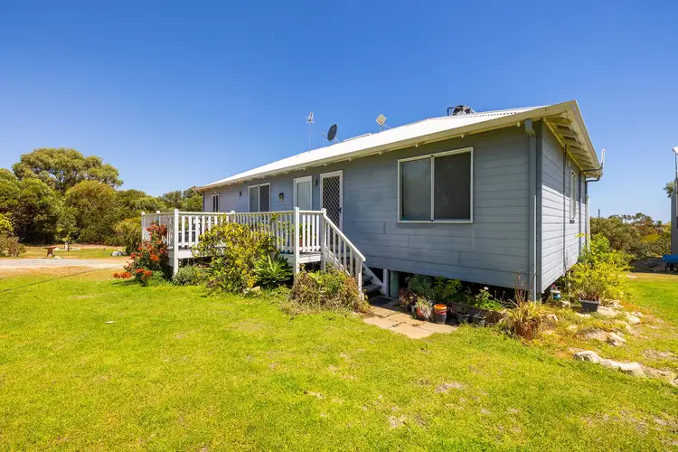41 WESTERLY Way, Karakin WA 6044