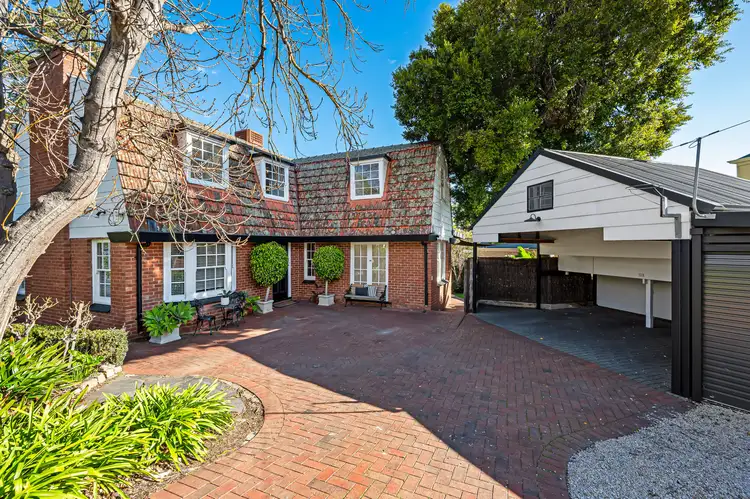 25 Sturt Place, Beaumont SA 5066