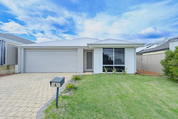 4 Linacre Road, Bullsbrook WA 6084
