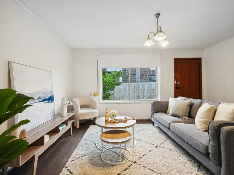 2/60 Henty Street, Reservoir VIC 3073