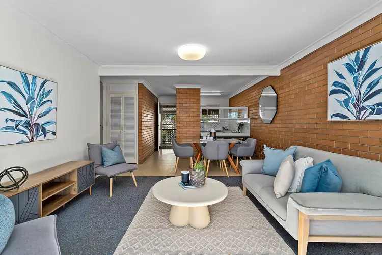 4/4 Stanley Street, Indooroopilly QLD 4068