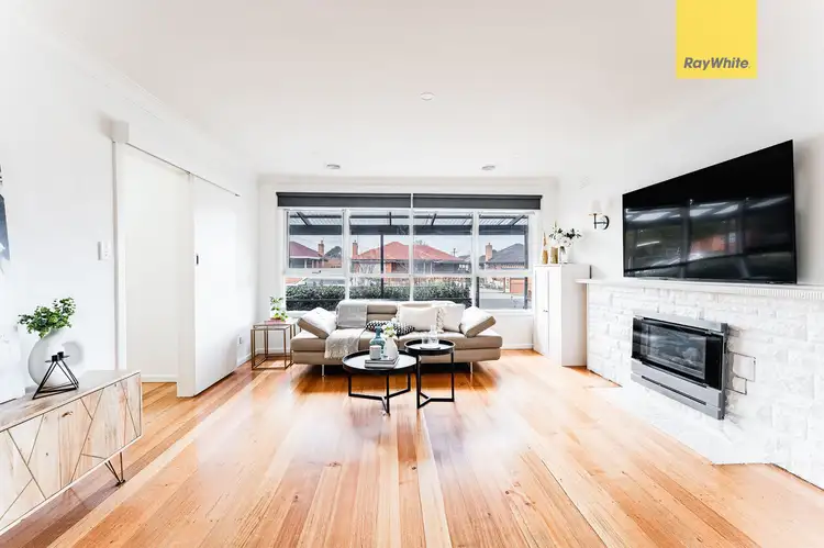 Third view of Homely house listing, 7 Maple Crescent, St Albans VIC 3021