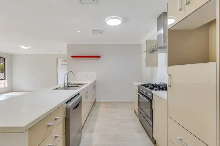 Fifth view of Homely house listing, 7 Alpine Court, Cranley QLD 4350