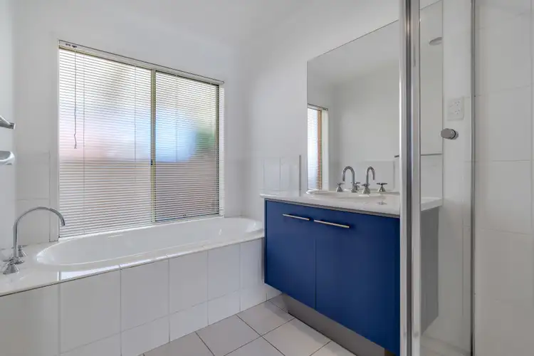 Seventh view of Homely house listing, 13 Appin Close, Craigieburn VIC 3064