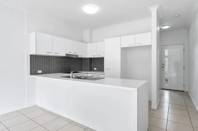 Third view of Homely townhouse listing, 34/1 Cascade Drive, Underwood QLD 4119