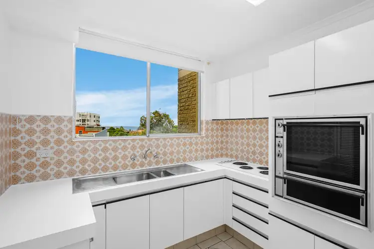 Fourth view of Homely unit listing, 19/11-15 Ocean Street, North Wollongong NSW 2500