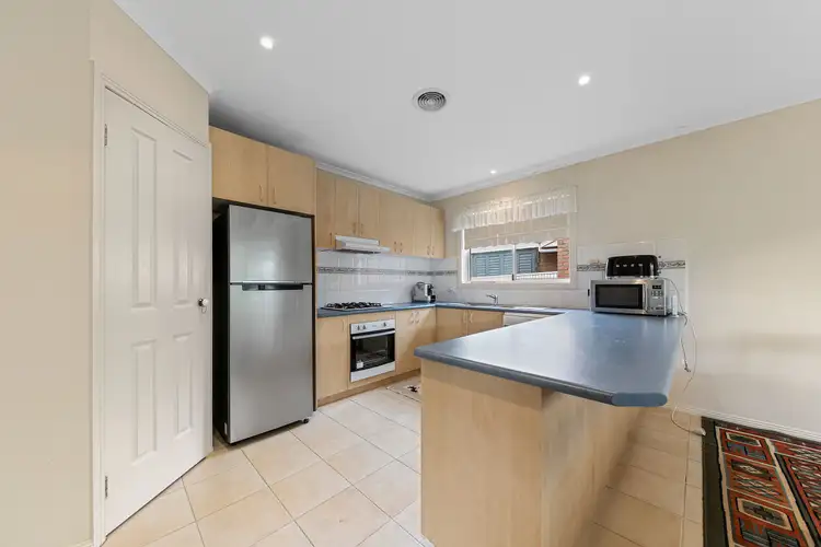 Fourth view of Homely unit listing, 2/25 Buln Buln Road, Drouin VIC 3818