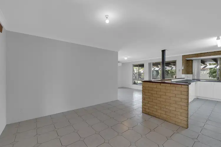 Sixth view of Homely house listing, 10 Killarney Place, Cooloongup WA 6168