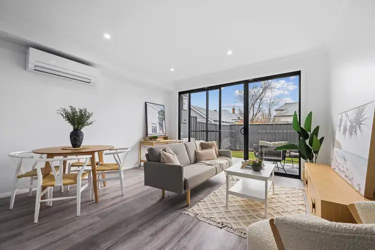 15 McKenzie Crecent, Goulburn NSW 2580