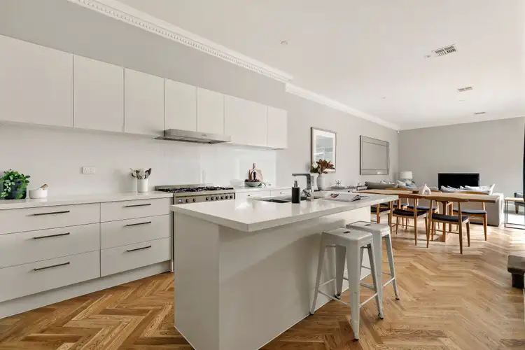 Fifth view of Homely townhouse listing, 5/14a Saint Georges Crescent, Ashburton VIC 3147