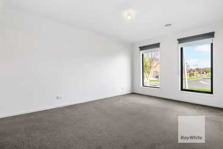 Sixth view of Homely house listing, 7 Nutwood Crescent, Derrimut VIC 3026