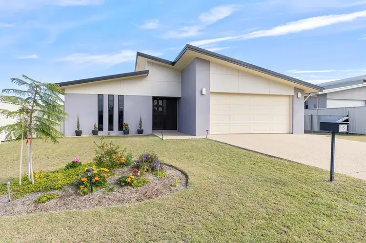 15 Desgrand Street, Emerald QLD 4720